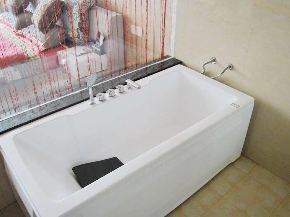Mo'Er Holiday Hotel Nantong Dış mekan fotoğraf