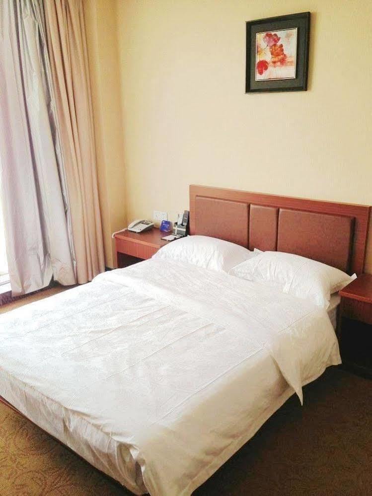 Mo'Er Holiday Hotel Nantong Dış mekan fotoğraf