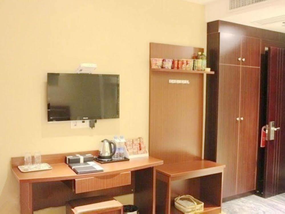 Mo'Er Holiday Hotel Nantong Dış mekan fotoğraf