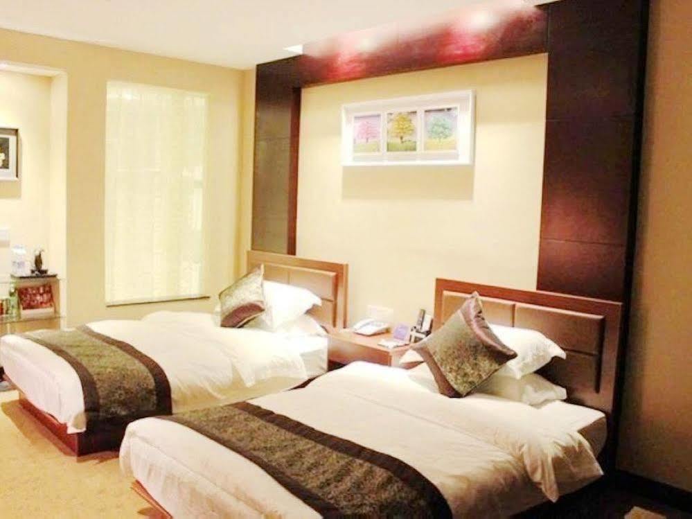 Mo'Er Holiday Hotel Nantong Dış mekan fotoğraf